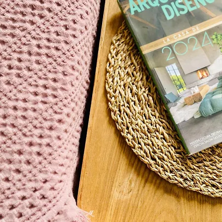 Canaryislandshost L Sal De Mar