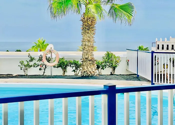 Canaryislandshost L Sal De Mar Puerto del Carmen (Lanzarote)